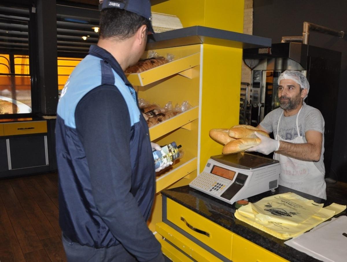 Toroslar zabıtası fırınları denetledi