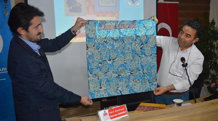 Eskişehir T&uuml;rk Ocağı&rsquo;nda &ldquo;T&uuml;rk Ebrusu&rdquo; konferansı