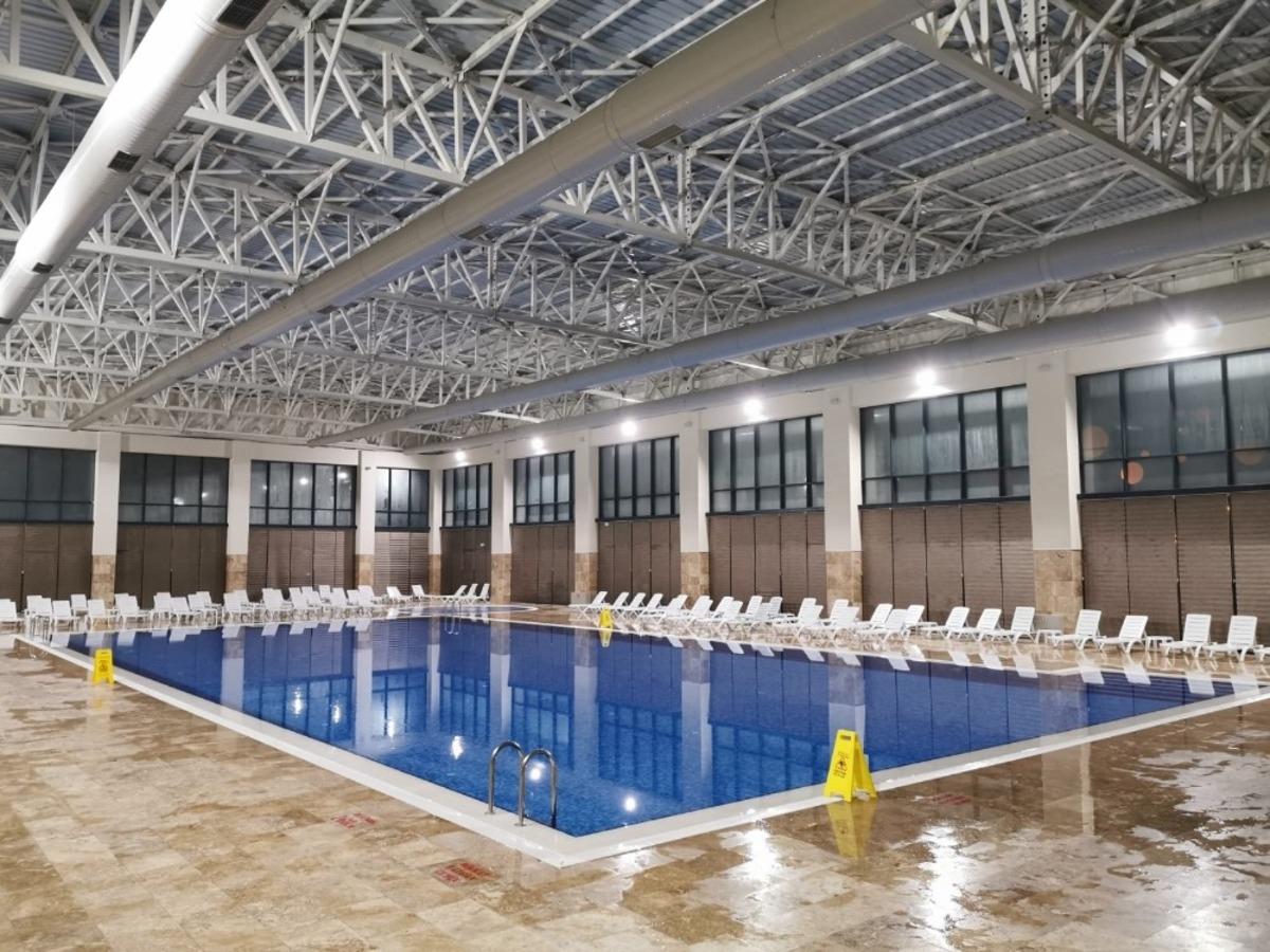 Yaşam Merkezi ile y&uuml;zme bilmeyen kalmayacak