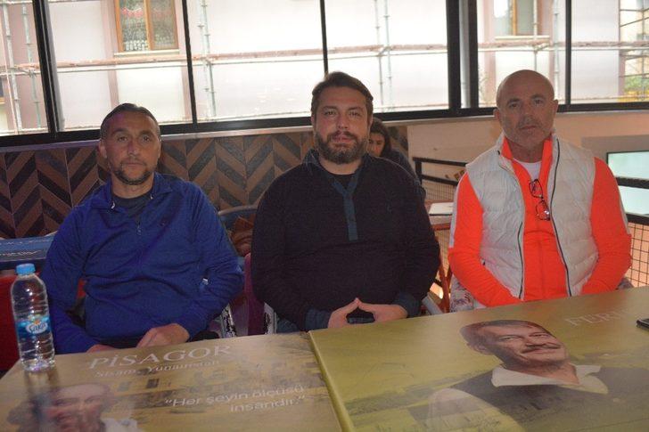 Isparta 32 Sporlu futbolculara moral kahvaltısı G3