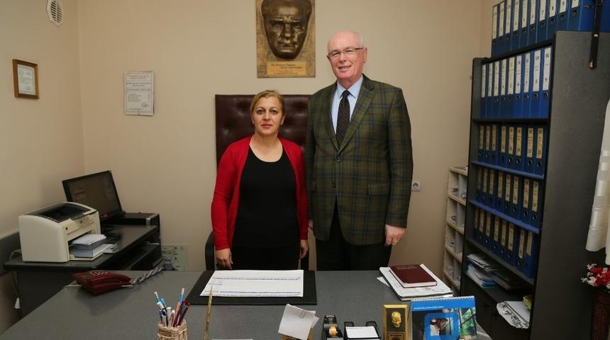 Odunpazarı Belediye Başkanı Kazım Kurt&rsquo;tan muhtar ziyareti