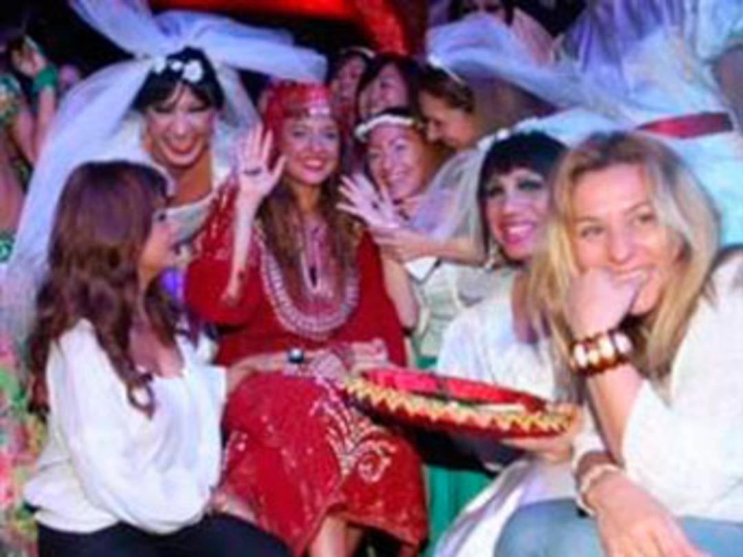 'Yılın aşkı' b&ouml;yle başladı