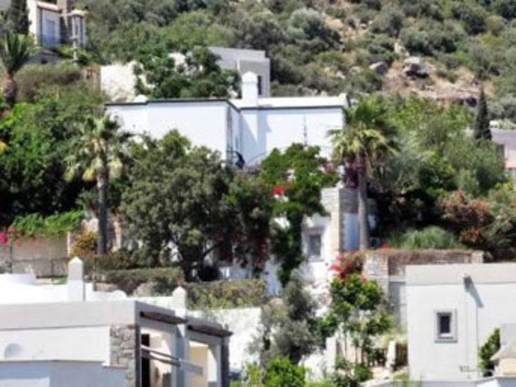 Bacaklarına ne sürüyordu? G5