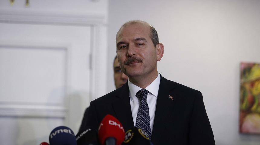 Son dakika! İçişleri Bakanı Süleyman Soylu duyurdu: Uçakla sınır dışı edildi