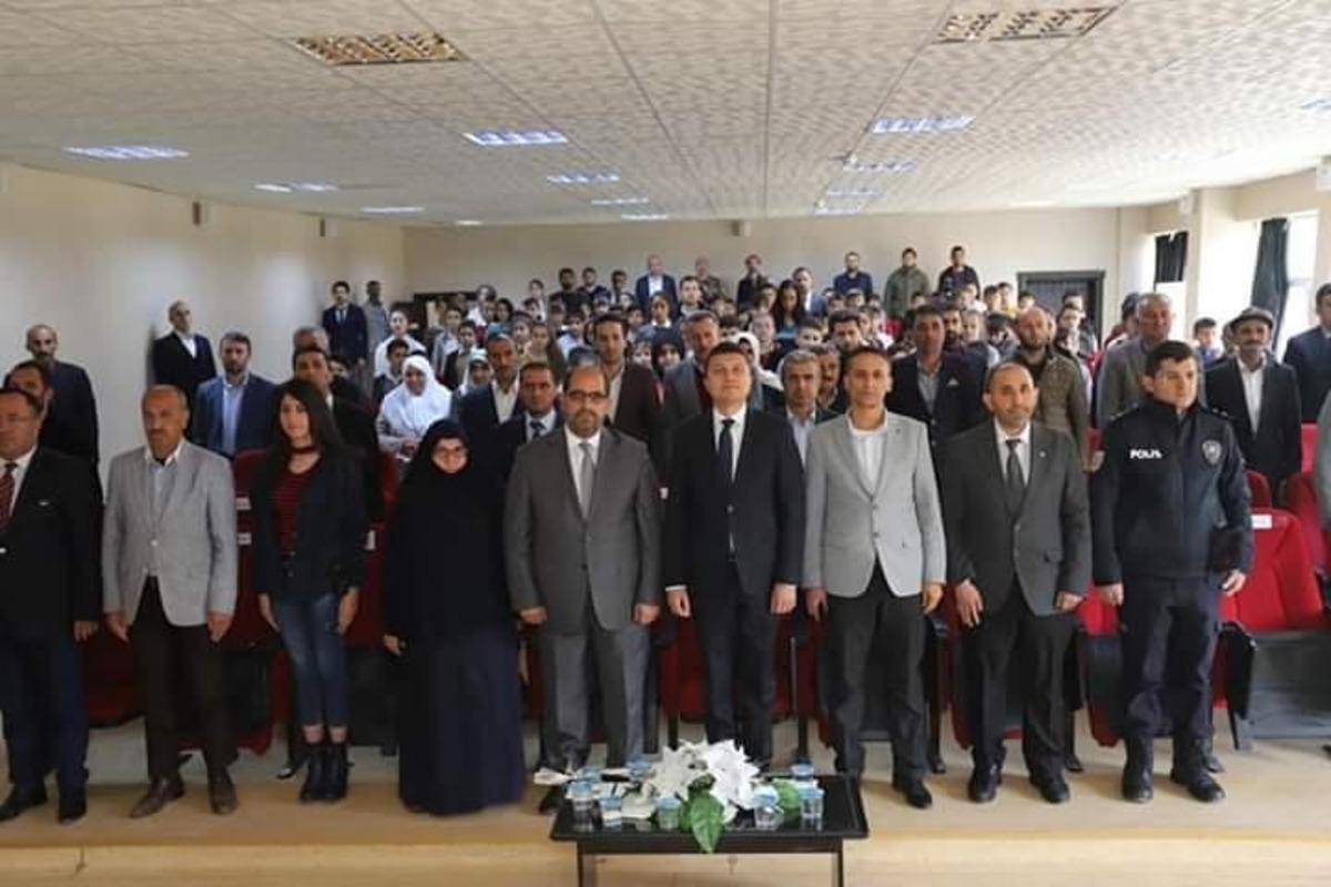 &Ccedil;ukurca&rsquo;da &lsquo;Peygamberimiz ve Aile&rsquo; konulu konferans