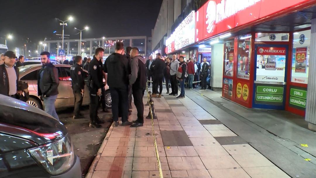 Otogarda silahlı saldırı: Biri turist 3 yaralı