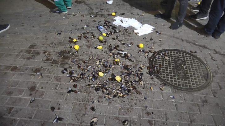 Zabıta ve midyeciler kavga ederken yaptığı 'pes' dedirtti! G4