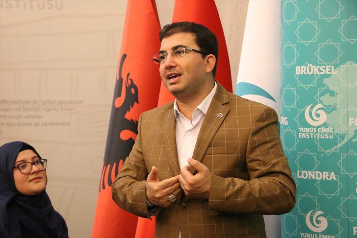 Ünlü oyuncu Ercan Kesal Arnavutluk'taki hayranlarıyla buluştu G3