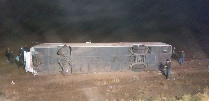Aksaray'da yolcu otobüsü kaza yaptı! Ölü ve yaralılar var G5
