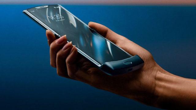 Motorola Razr için Android 10 güncellemesi yayınlandı