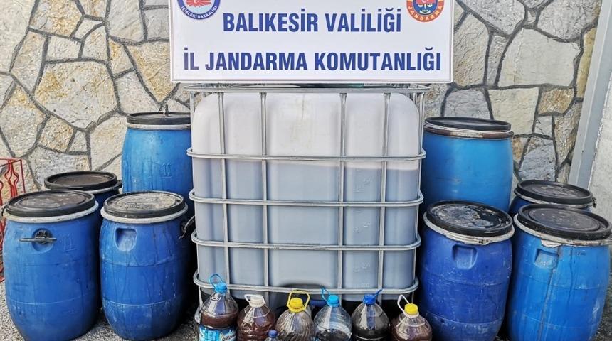 Bandırma&rsquo;da sahte i&ccedil;ki operasyonu