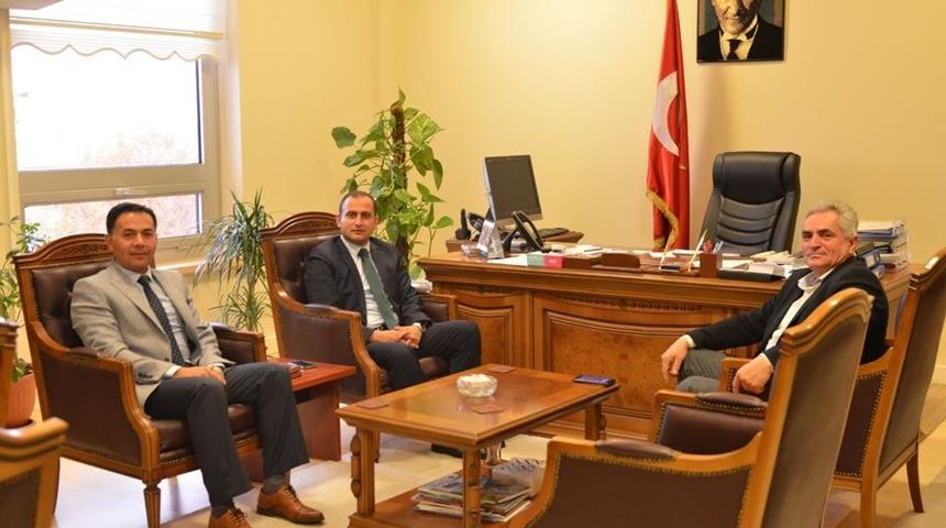 Kaymakam ve Başkan DP&Uuml; Dumlupınar Meslek Y&uuml;ksekokulu&rsquo;nu g&ouml;r&uuml;şt&uuml;