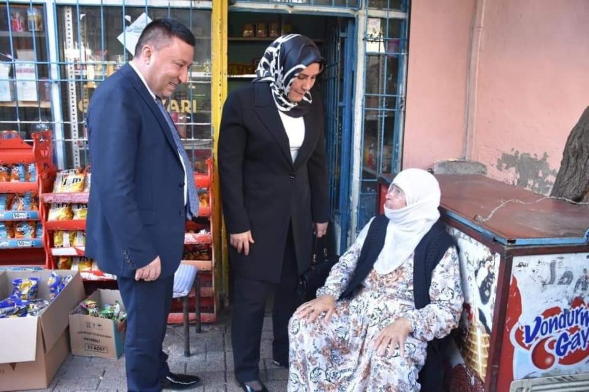 Başkan Beyoğlu, Bağlar sokaklarında halkla buluşuyor