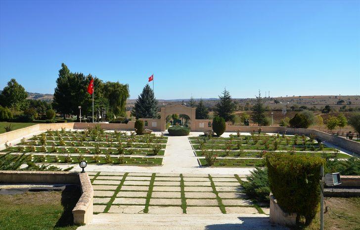 Dumlupınar'da yeni projelerle "ecdada saygı" ziyaretleri arttı G4