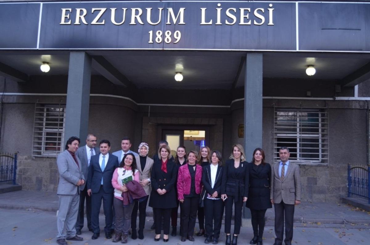 Milli Eğitim Bakanı Ziya Sel&ccedil;uk&rsquo;un eşi Rana Sel&ccedil;uk Erzurum&rsquo;da eğitim m&uuml;zesi a&ccedil;ılışı yaptı