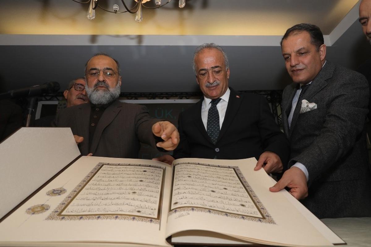 Hattat H&uuml;seyin Kutlu, Atat&uuml;rk &Uuml;niversitesinin misafiri oldu