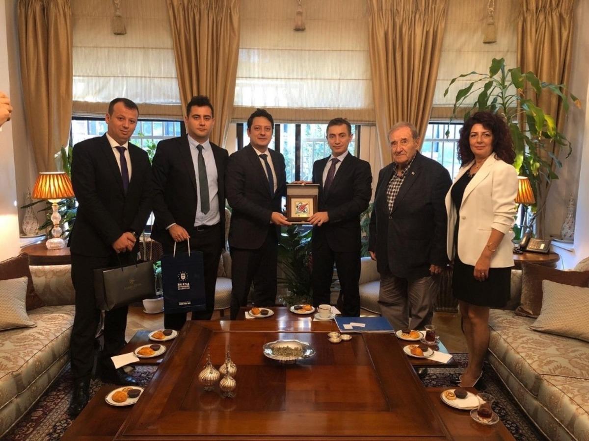 B&uuml;y&uuml;kşehir, Londra ve Selanik&rsquo;te