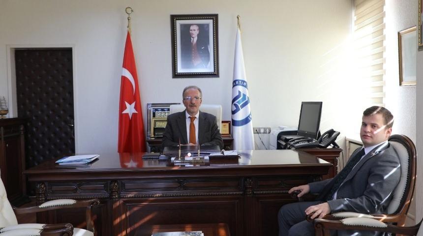 Kaymakam Alkal&rsquo;dan Rekt&ouml;r Uzun&rsquo;a ziyaret