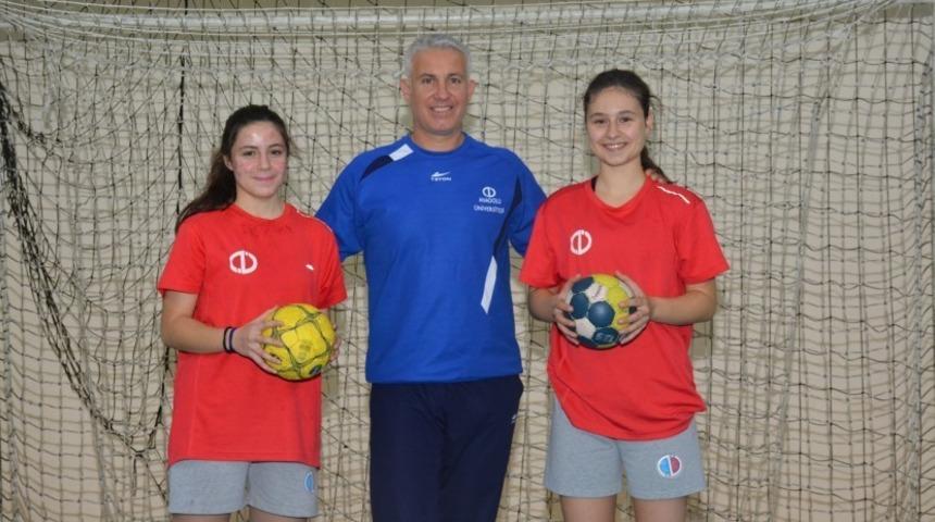 Anadolu &Uuml;niversitesi Kadın Hentbol Takımında Milli Takıma davet heyecanı