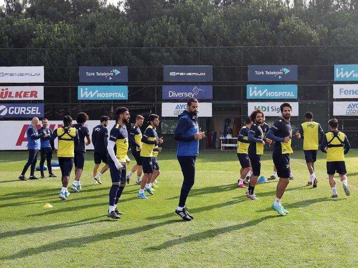 Fenerbahçe'de Max Kruse ve Vedat Muriqi gelişmesi G5