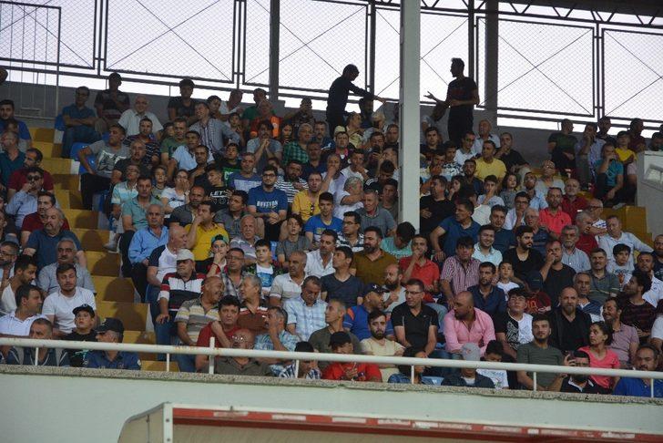 ‘Isparta 32 Spor için bir kıvılcım çak’ çağrısı G2
