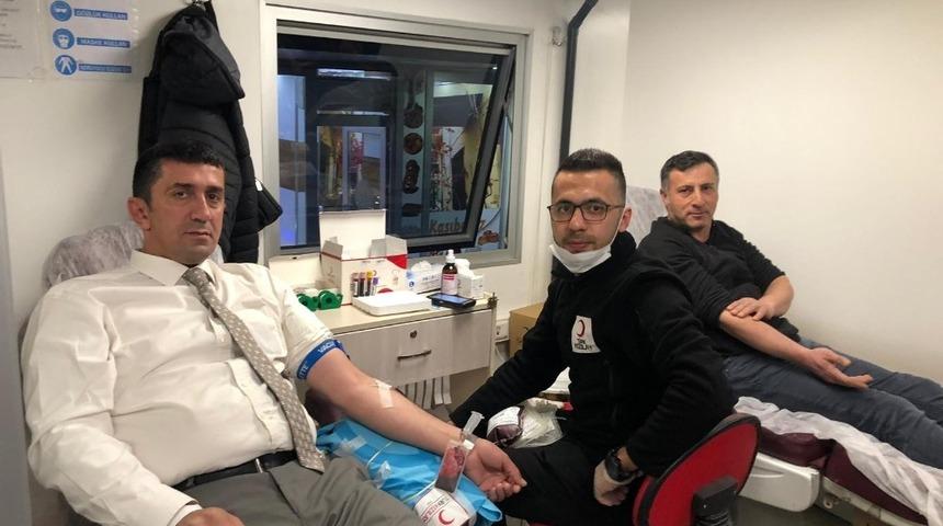 Hakkari&rsquo;de 3 g&uuml;nl&uuml;k kan bağışı kampanyası sone erdi