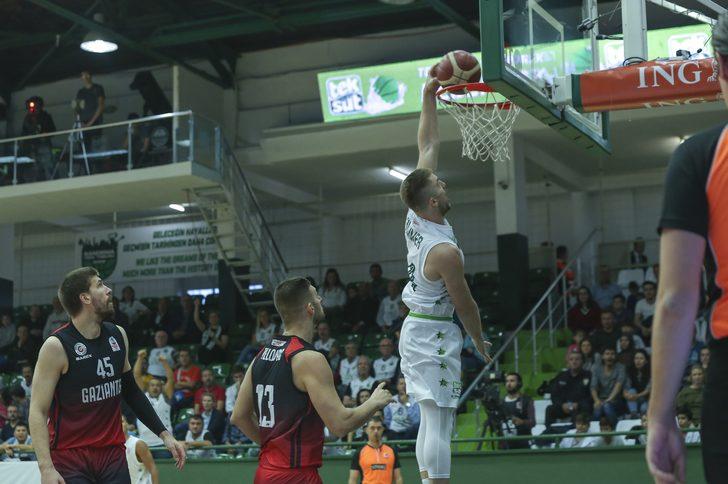 TEKSÜT Bandırma BK - Gaziantep Basketbol: 99-72 G1