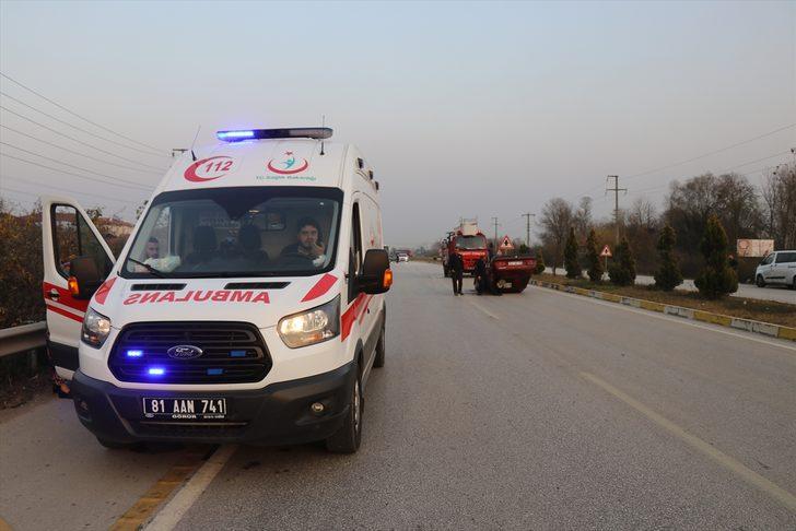 Düzce'de otomobille tır çarpıştı: 1 yaralı G2