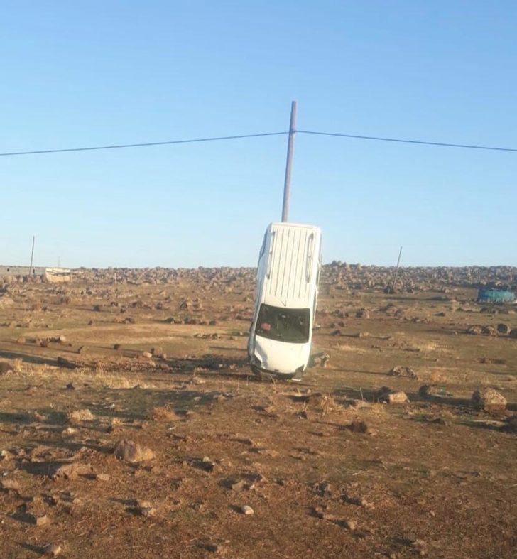 Görenler inanamadı! Dik şekilde asılı kaldı G3