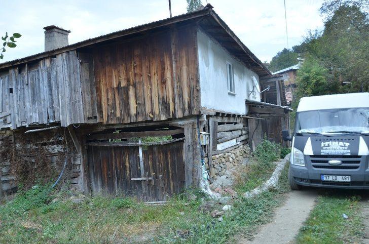 Bakır Madeni sahasında kalan Sepetci Küme evleri boşaltılıyor G2