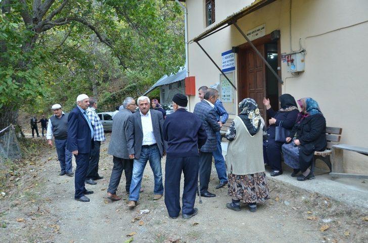 Bakır Madeni sahasında kalan Sepetci Küme evleri boşaltılıyor G5