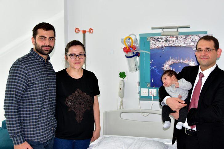 2,5 aylık bebeğe kalp ameliyatı G1