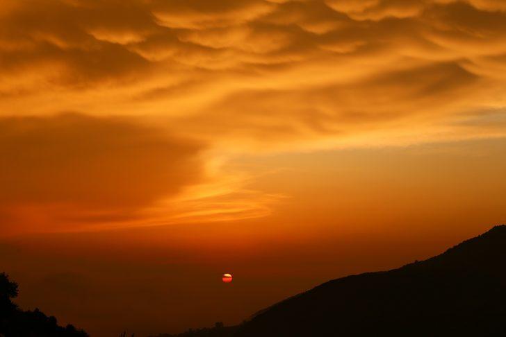 Hatay'da memeli bulut heyecanı! G1