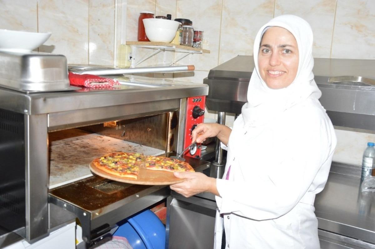 &Ccedil;alıştığı fabrikayı bırakıp kendi işini kurdu