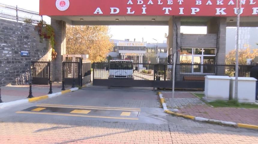 Kazada hayatını kaybeden doktorun cenazesi Adli Tıp'tan alındı