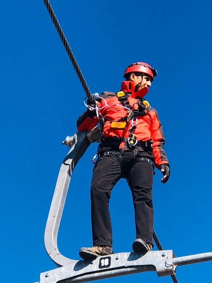 Sarıkamış Kayak Merkezi’nde teleferikte kurtarma tatbikatı G4
