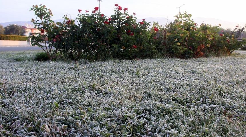 Erzincan&rsquo;da sıcaklık sıfırın altına d&uuml;şt&uuml;