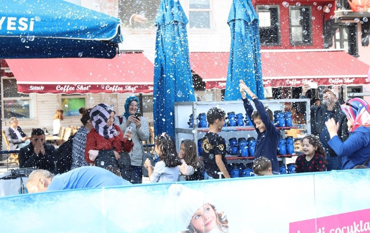 Mudanya Belediyesi&rsquo;nden &ouml;ğrencilere ara tatil hediyesi