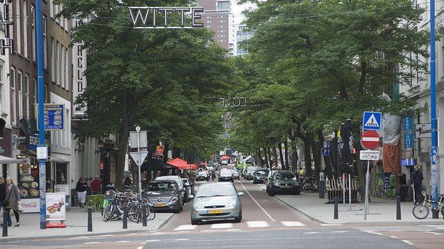 Rotterdam'da gürültülü düğün konvoyuna 3 bin eurodan fazla ceza