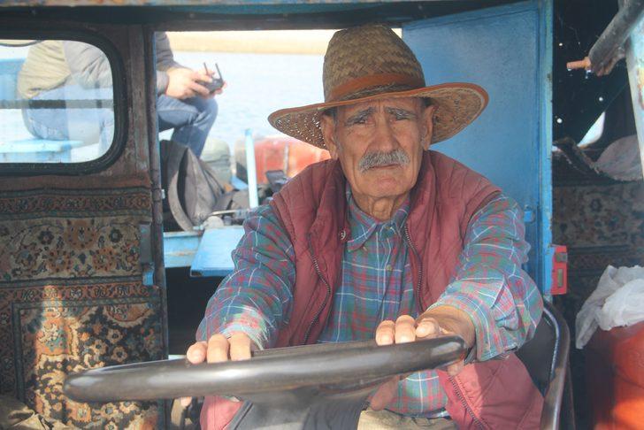 Diktiği 3 bin 500 fidanla adaya can verdi G3