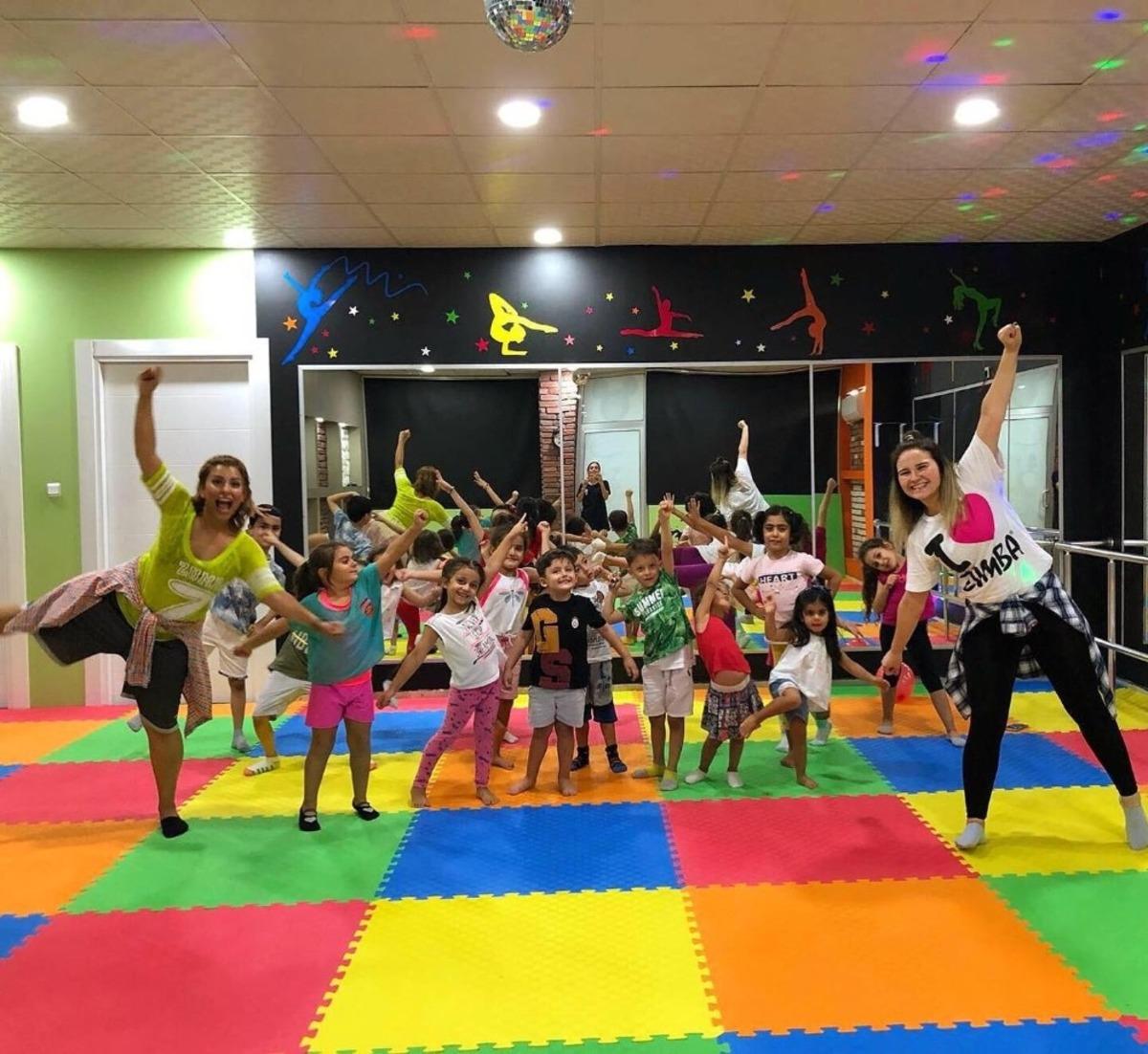 T&uuml;m &ccedil;ocuklar spor yapsın diye &uuml;cretsiz eğitim başlattı