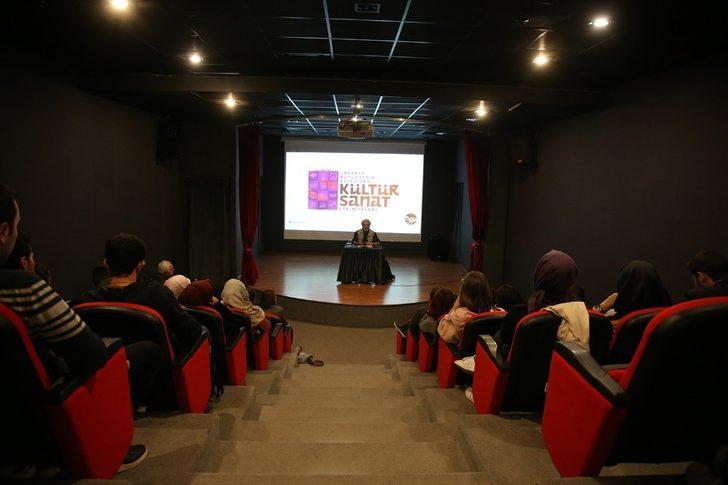 ‘Felsefeyi Kavramak’ konulu söyleşi OSM’de gerçekleşti G2