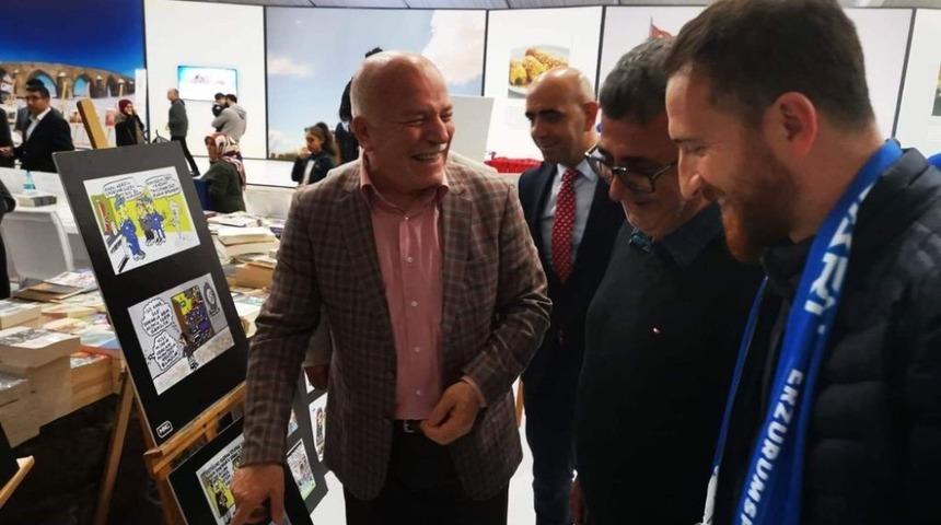 Karikatür sergisi İstanbul turnesinde