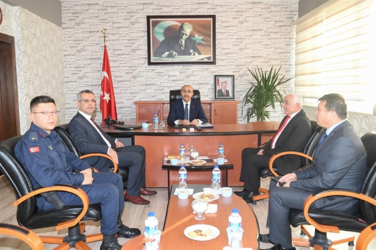 Vali Demirtaş&rsquo;ın Yumurtalık ziyareti