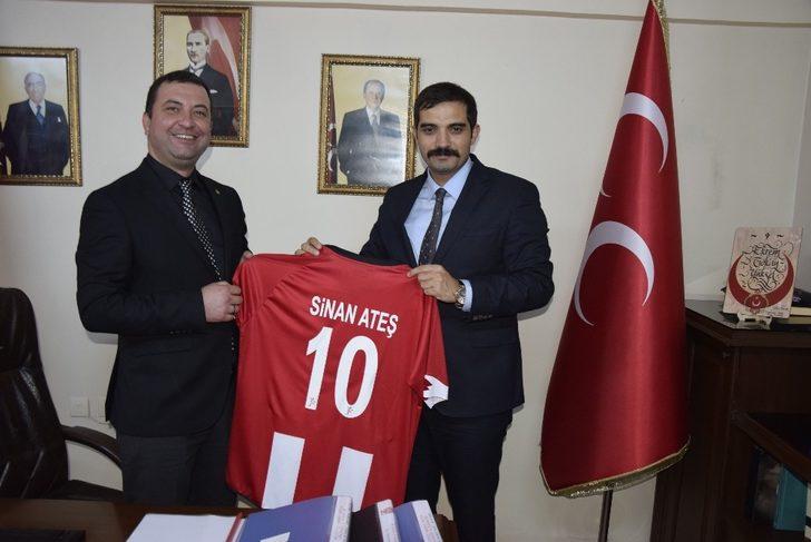 Ülkü Ocakları Genel Başkanı Ateş, Balıkesir’de G4