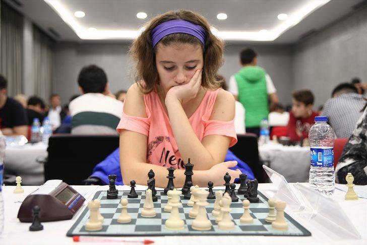 Konyaaltı Uluslararası Satranç Turnuvası başladı G3