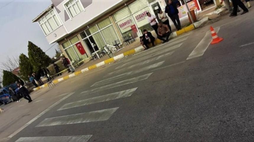 Edirne&rsquo;de kahvehaneye silahlı saldırı: 11 yaralı