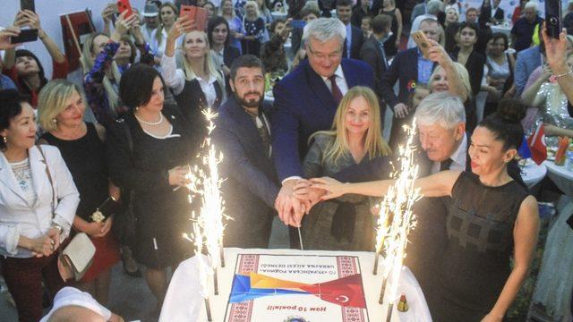 Ukrayna Aileleri Derneği 10’uncu kuruluş yıl dönümüne coşkulu kutlama