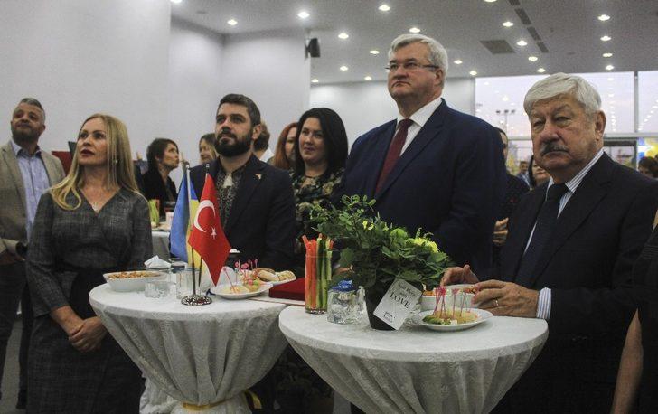 Ukrayna Aileleri Derneği 10’uncu kuruluş yıl dönümüne coşkulu kutlama G5