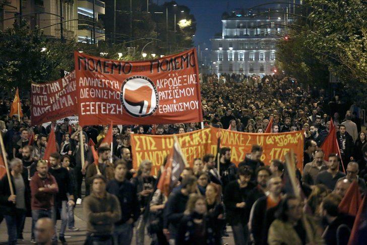 Yunanistan'da 10 binden fazla gösterici ABD’nin Atina Büyükelçiliğine yürüdü G3